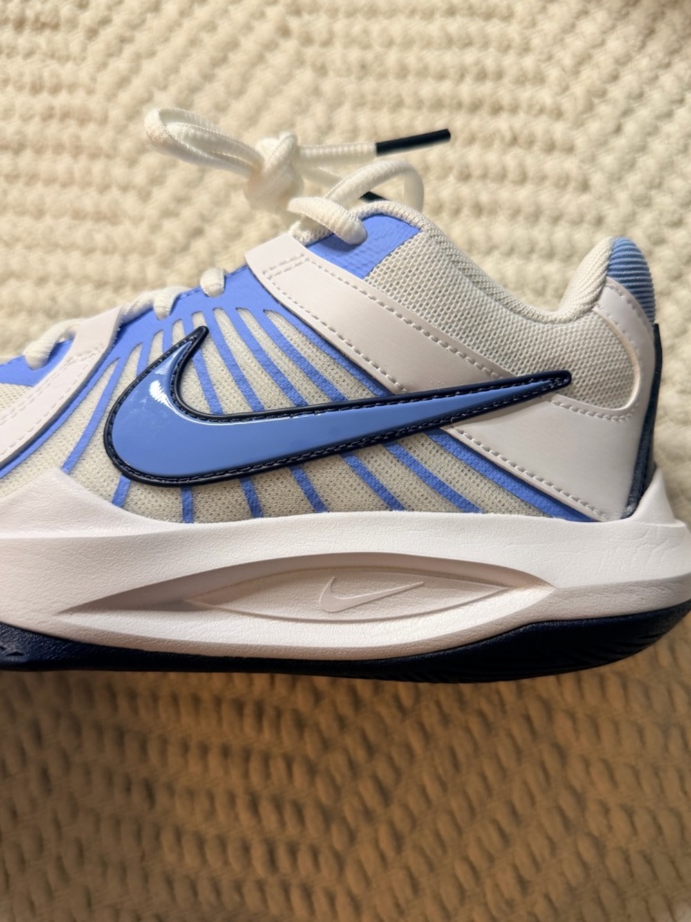 🤍Nike Hyperspeed Court 2 Sneakers🤍 - Picture 8 of 9